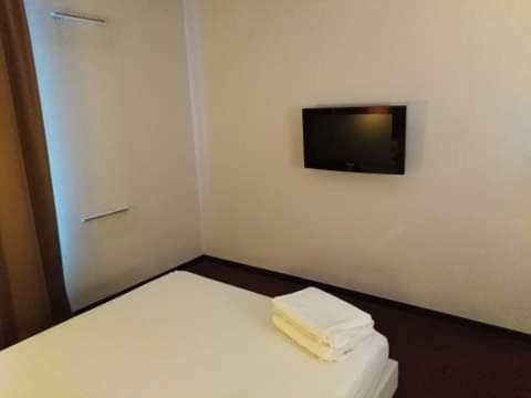 Studio Privatif Dans Hotel Residence Nimes Gare Exterior photo